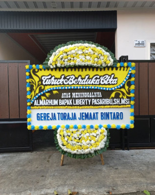 Papan Bunga Duka di Data Mansiang